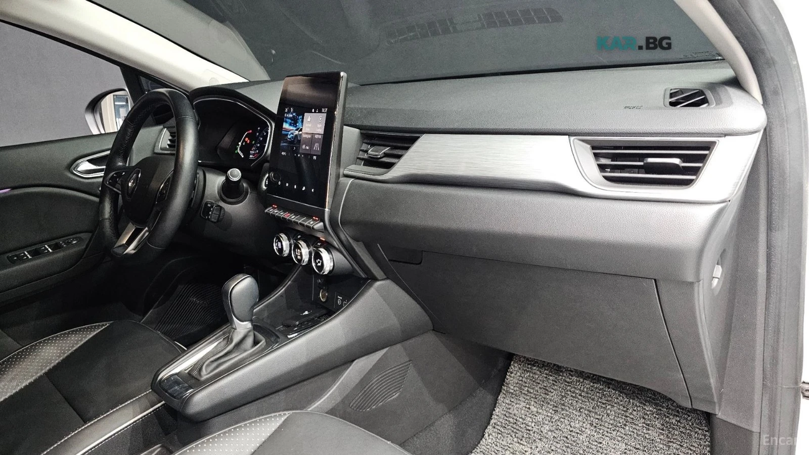 Renault Captur 1.3TCe* INTENSE* КОЖА* ПОДГРЕВ* КАМЕРА* NAVI* LED*, снимка 17 - Автомобили и джипове - 55314654