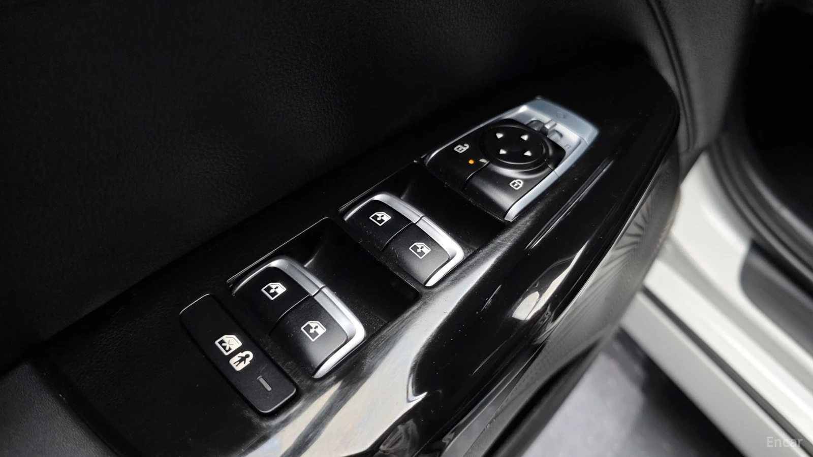 Kia K5 1.6 Turbo Noblesse* КОЖА* ОБДУХВ* НАВИ, снимка 17 - Автомобили и джипове - 55461146