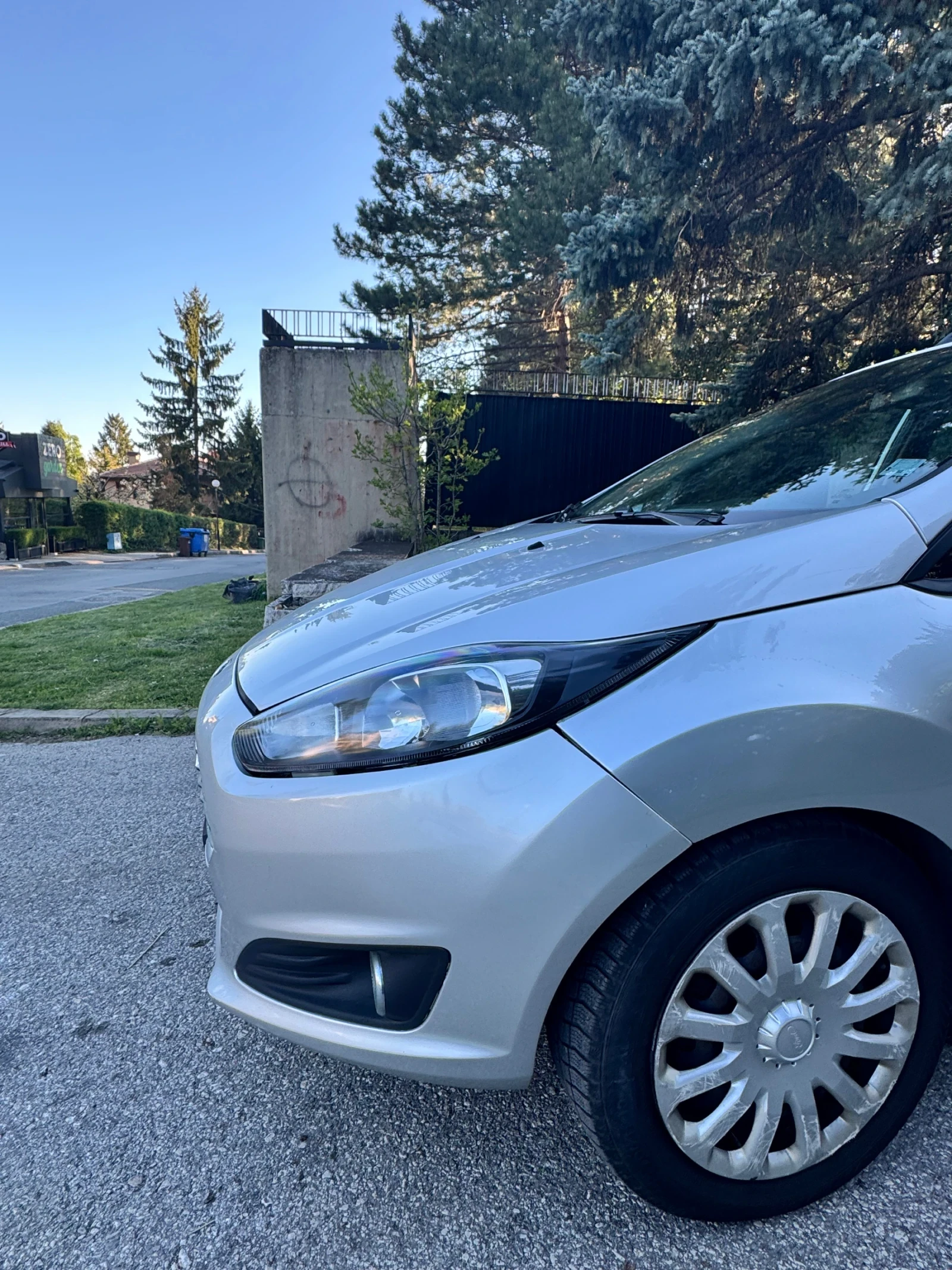 Ford Fiesta, снимка 8 - Автомобили и джипове - 55621449