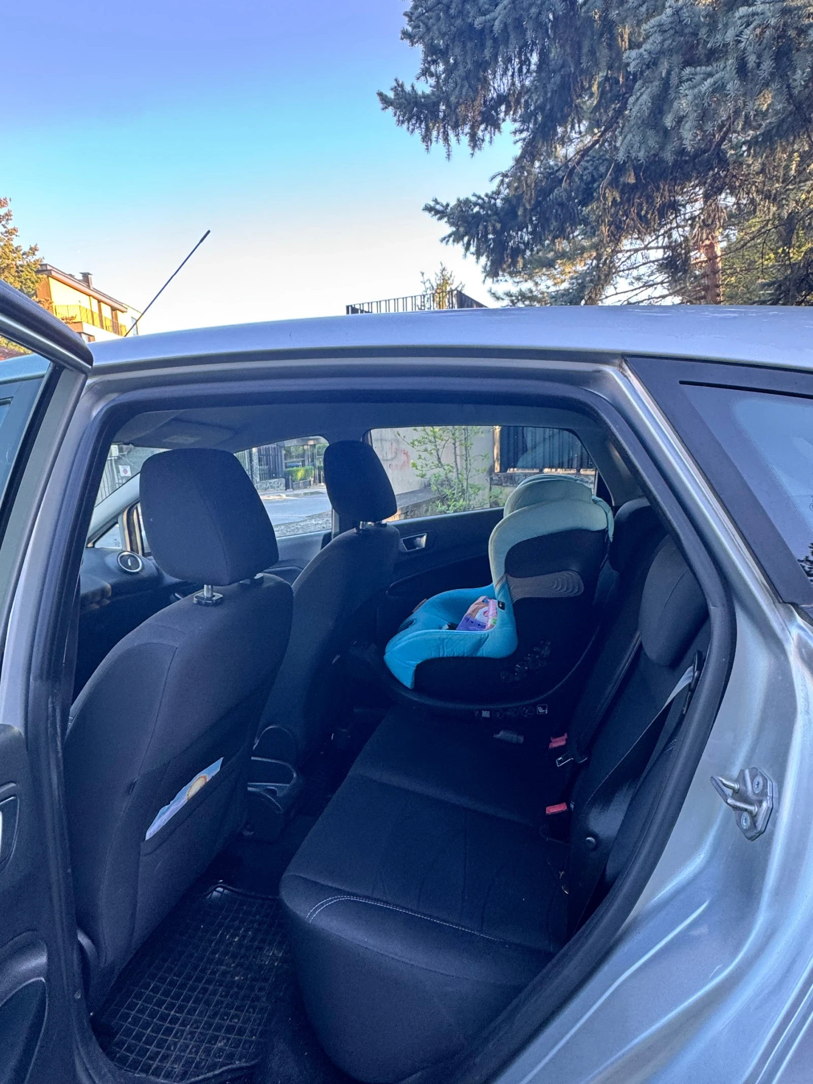 Ford Fiesta, снимка 9 - Автомобили и джипове - 55621449