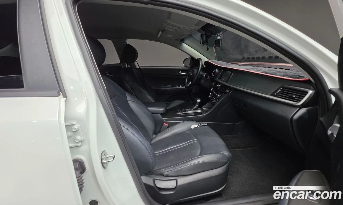 Kia K5 2.0 LPI Rental Car Luxury, снимка 13 - Автомобили и джипове - 55669095