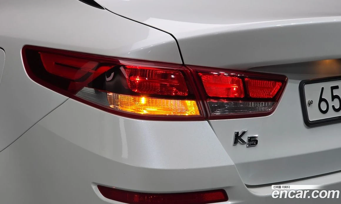 Kia K5 2.0 LPI Rental Car Luxury, снимка 9 - Автомобили и джипове - 55669095