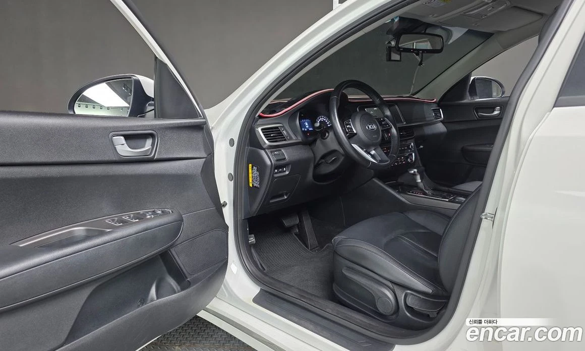 Kia K5 2.0 LPI Rental Car Luxury, снимка 16 - Автомобили и джипове - 55669095