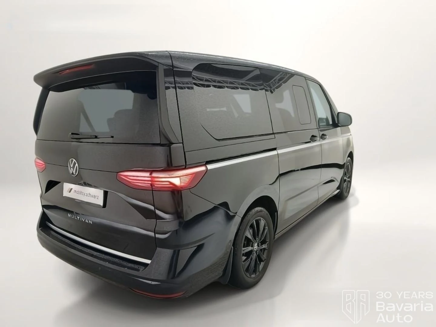 VW Multivan long Style DSG Easy Open Basic, снимка 4 - Автомобили и джипове - 55974087
