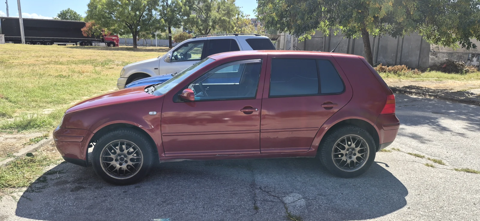 VW Golf 2.0, снимка 6 - Автомобили и джипове - 56071904