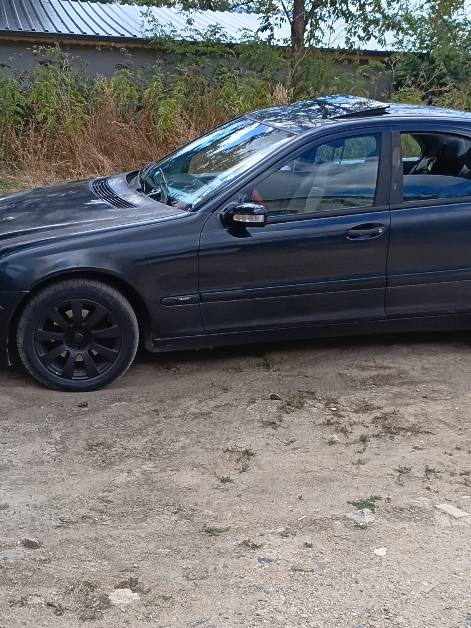 Mercedes-Benz C 220, снимка 3 - Автомобили и джипове - 56194715