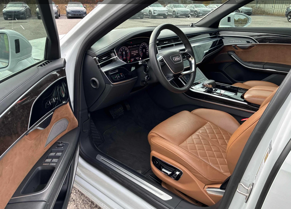 Audi A8  , снимка 10 - Автомобили и джипове - 56441728