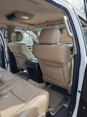 Toyota Sequoia - 55000 лв. / 28121.05 € - 82200902 10