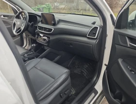 Hyundai Tucson 2.4 - всички екстри, снимка 11