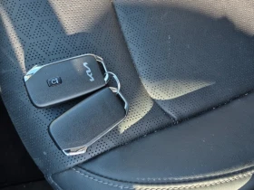 Kia Sorento * EX * CARFAX * 7-местен - 26300 € / 51438.33 лв. - 55166743 8