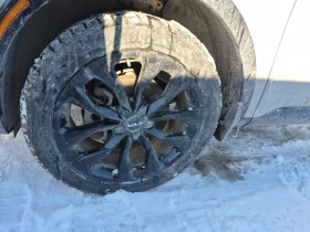 Kia Sorento * EX * CARFAX * 7-местен - 26300 € / 51438.33 лв. - 55166743 12