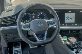 VW Touareg RLine/V6 eHybrid/dYnaudio/HuD/Камера 360/ACC - 91900 € / 179740.78 лв. - 43328208 17
