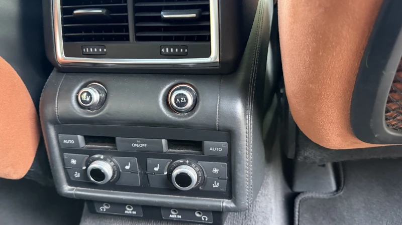 Audi Q7 4.2D, снимка 7 - Автомобили и джипове - 50454752