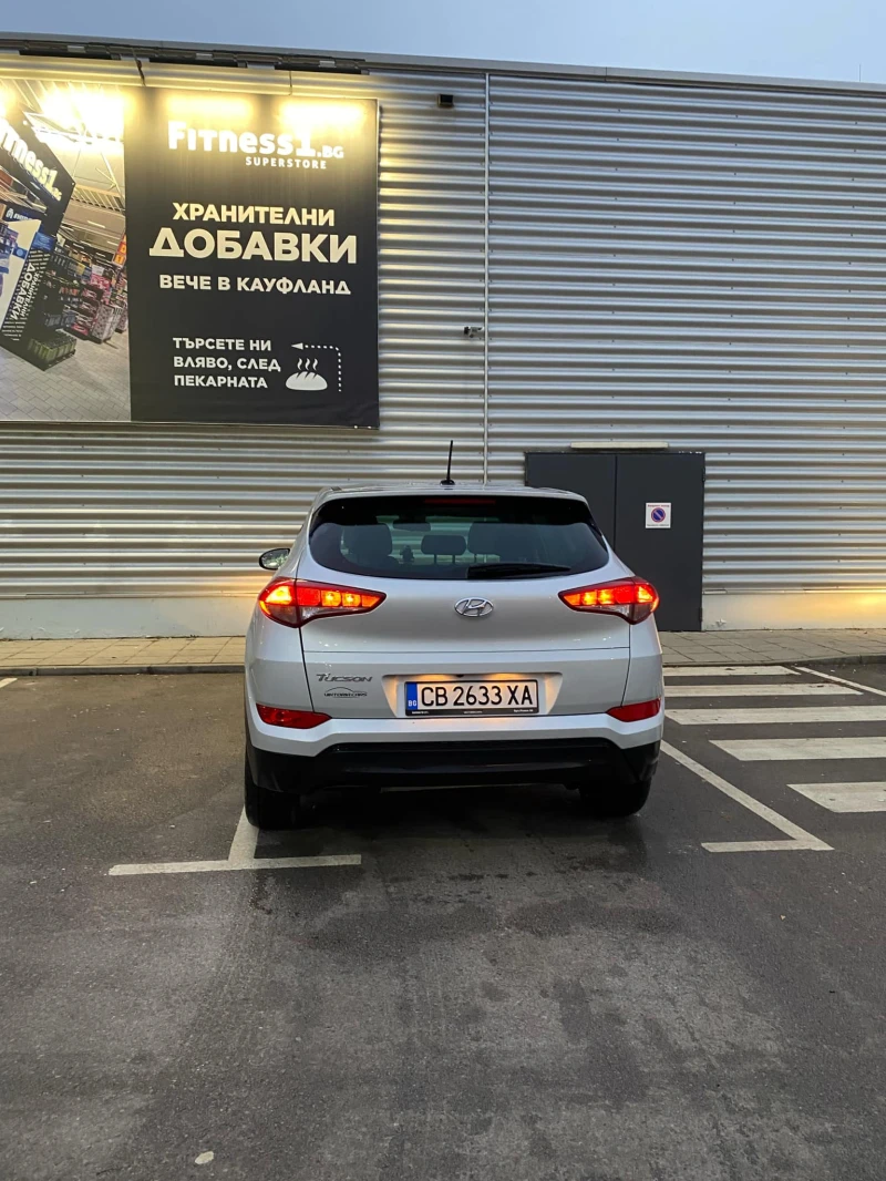 Hyundai Tucson  2.0 GDi, снимка 5 - Автомобили и джипове - 52910664