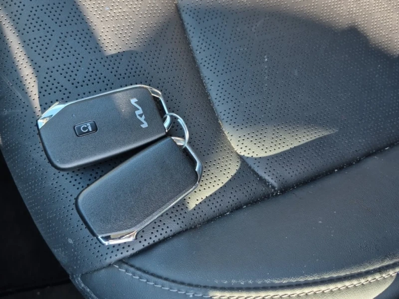 Kia Sorento * EX * CARFAX * 7-местен, снимка 8 - Автомобили и джипове - 53324039