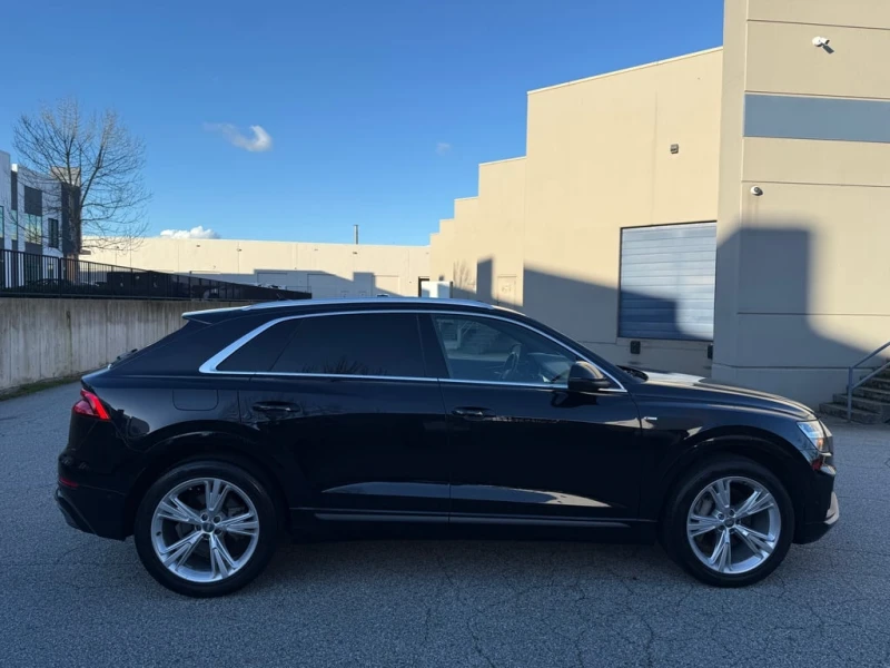 Audi Q8 * Progressiv * ОБДУХВАНЕ* ПОДГРЕВ* 360 КАМЕРИ* , снимка 3 - Автомобили и джипове - 53436242