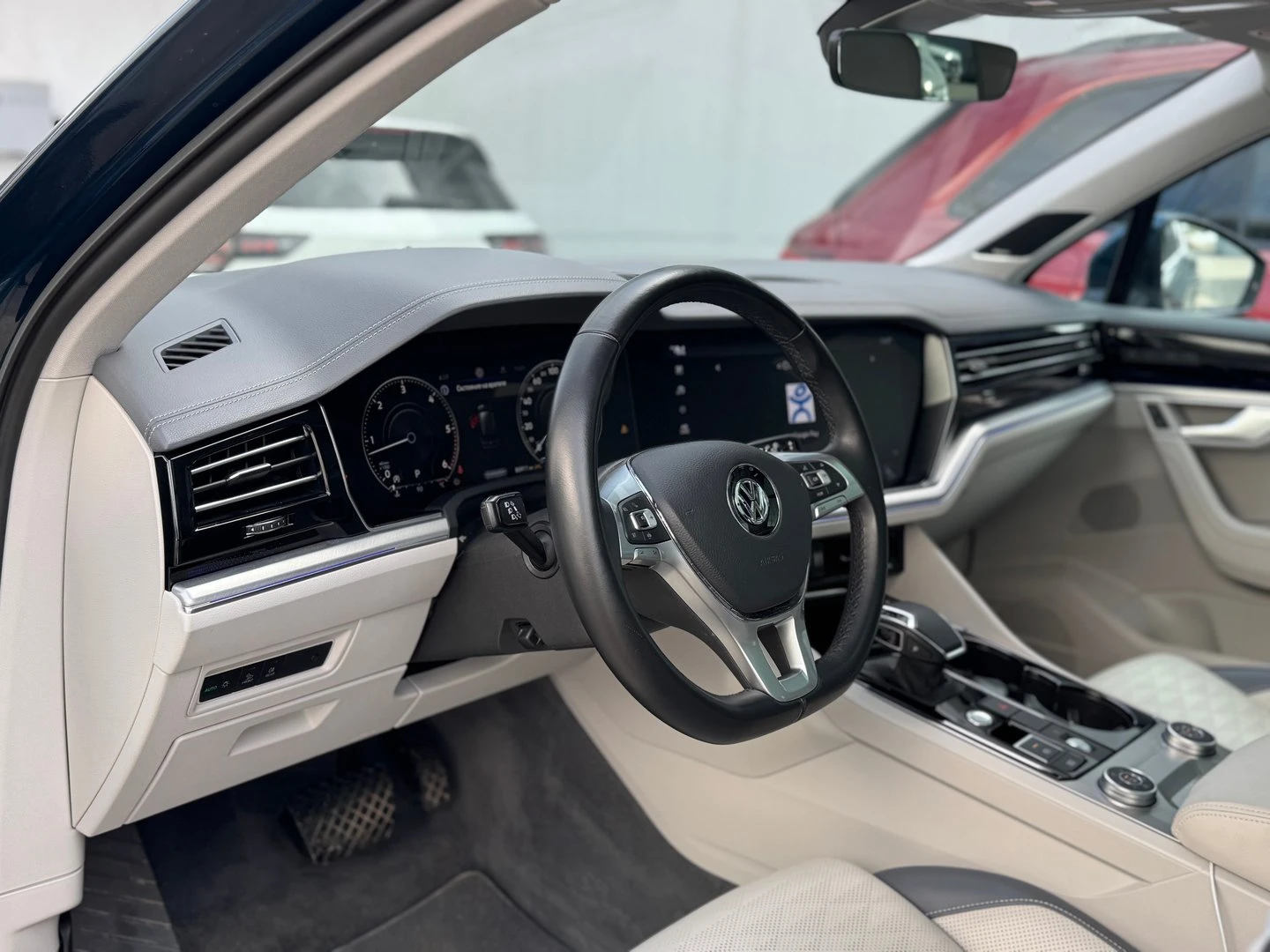 VW Touareg V6 TDI BMT 4MOTION - изображение 9