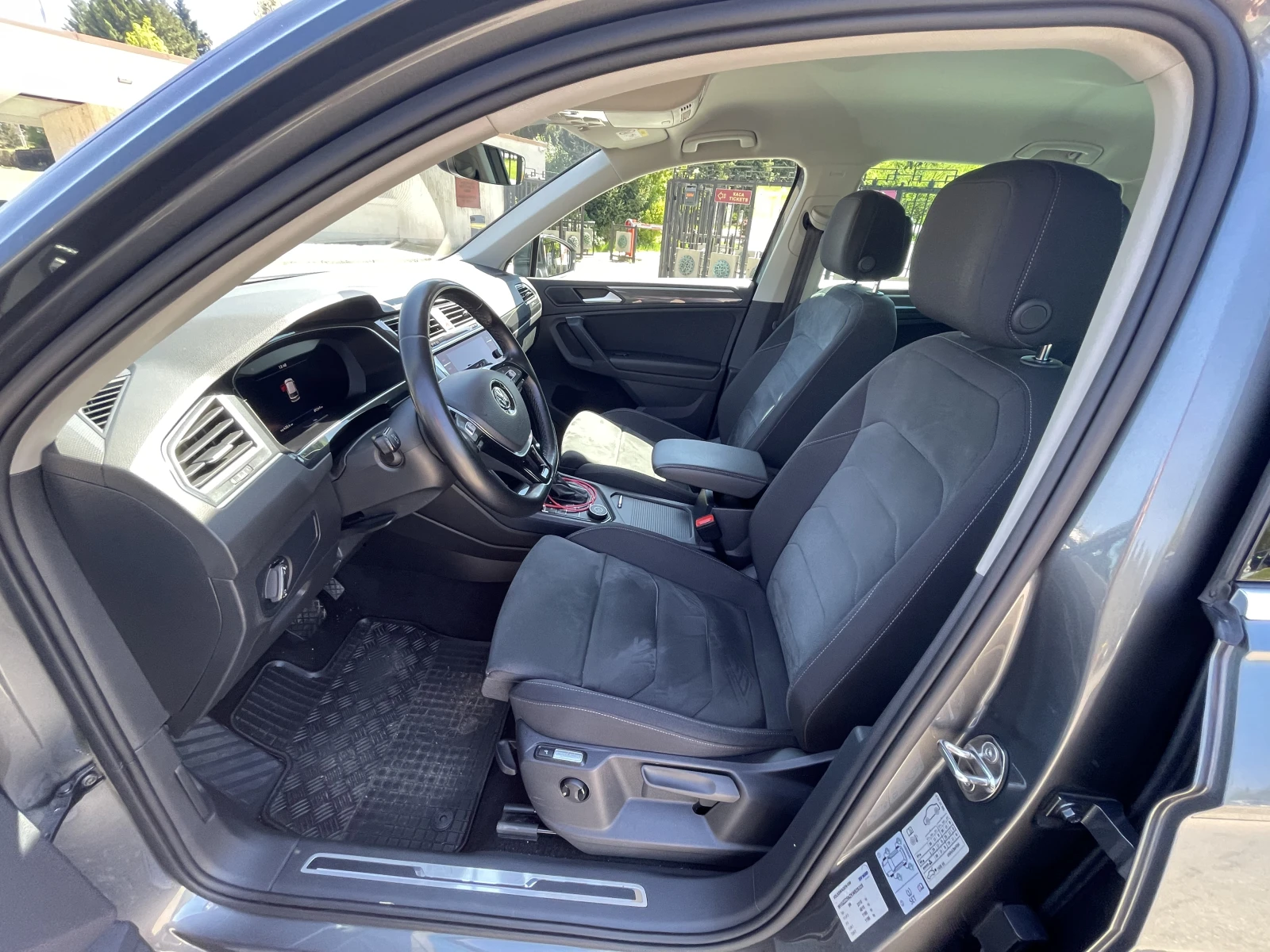 VW Tiguan 2.0tdi 4motion High Line - изображение 9