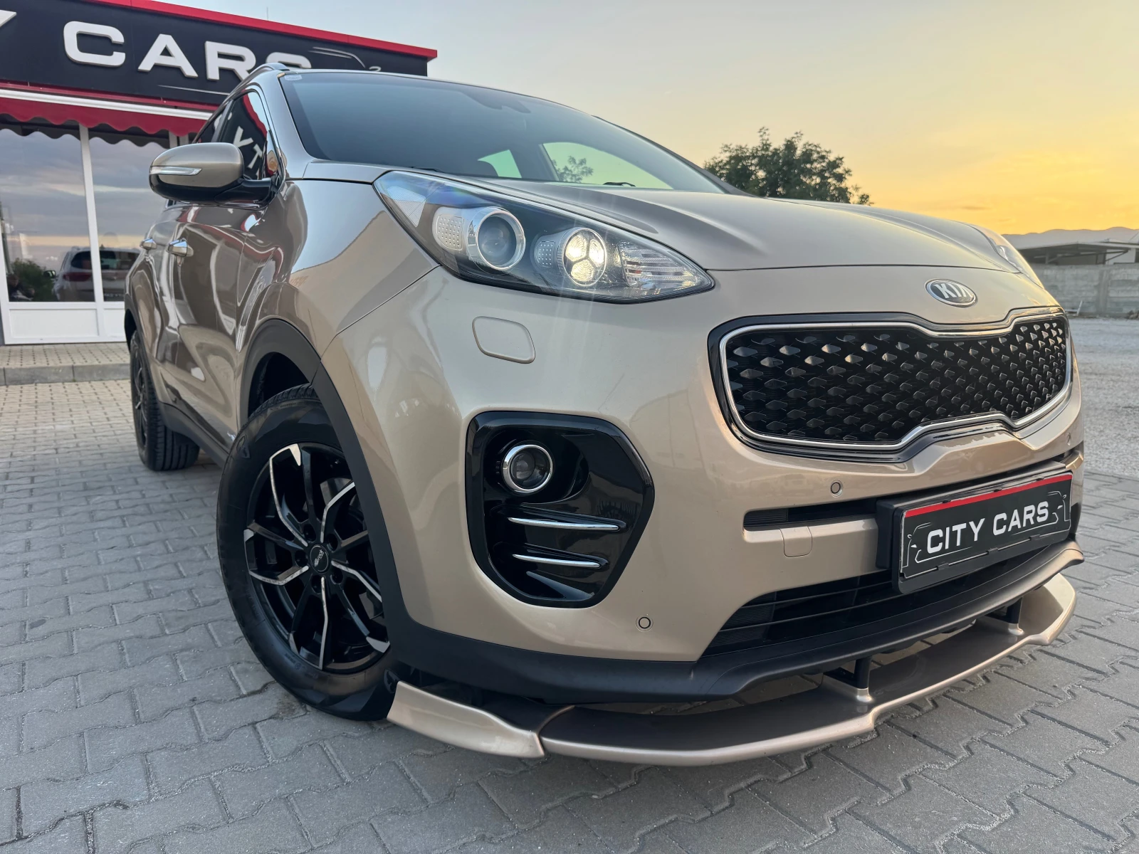 Kia Sportage 2.0 CRDI AWD 185к.с. GT-Line JBL Камера - изображение 3