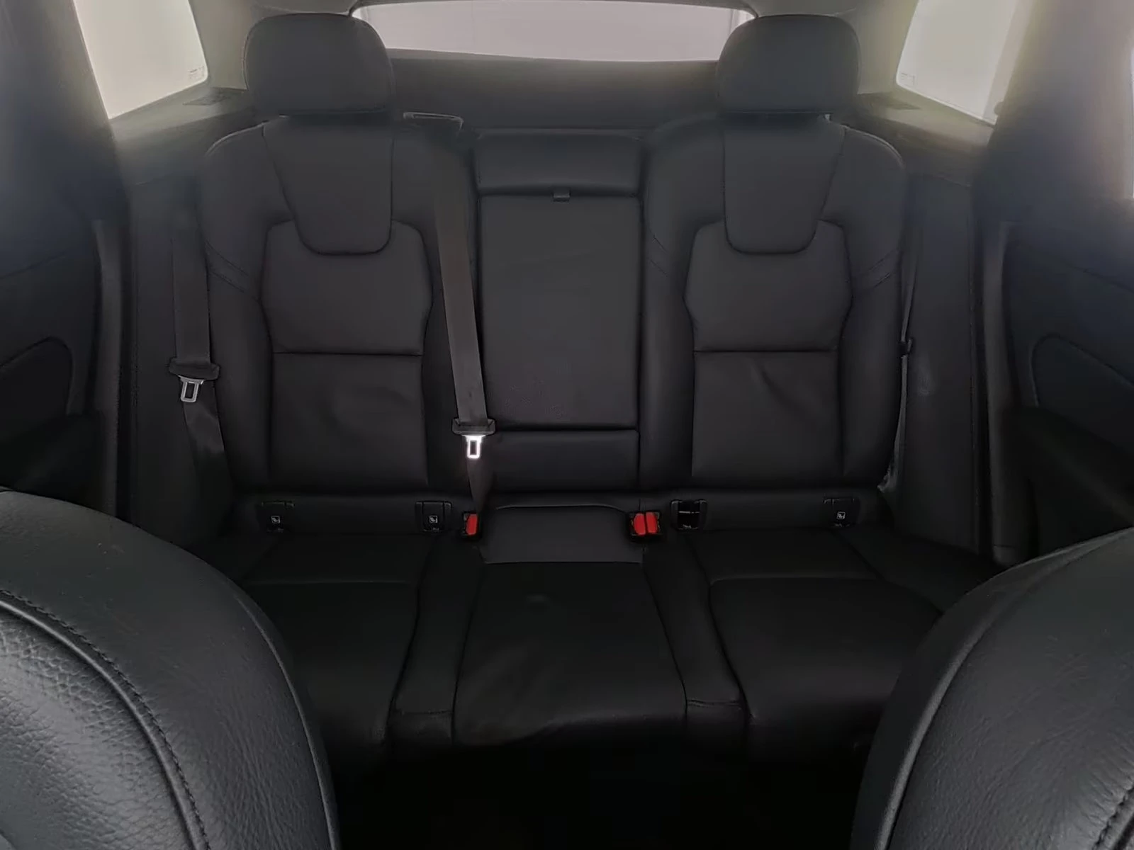 Volvo XC60 INSCRIPTION/398HP/PANO/MEMO/360/LED/DIGI/AHK/418g | Mobile.bg   12