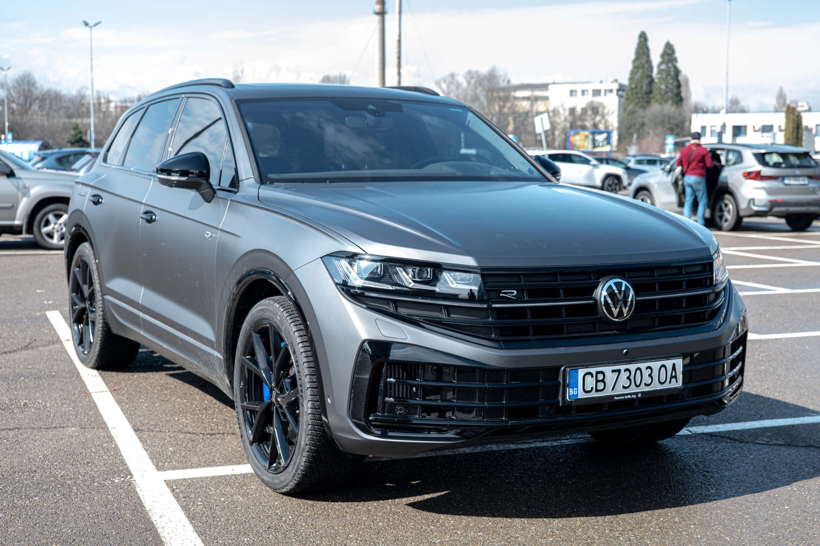 VW Touareg RLine/V6 eHybrid/dYnaudio/HuD/Камера 360/ACC