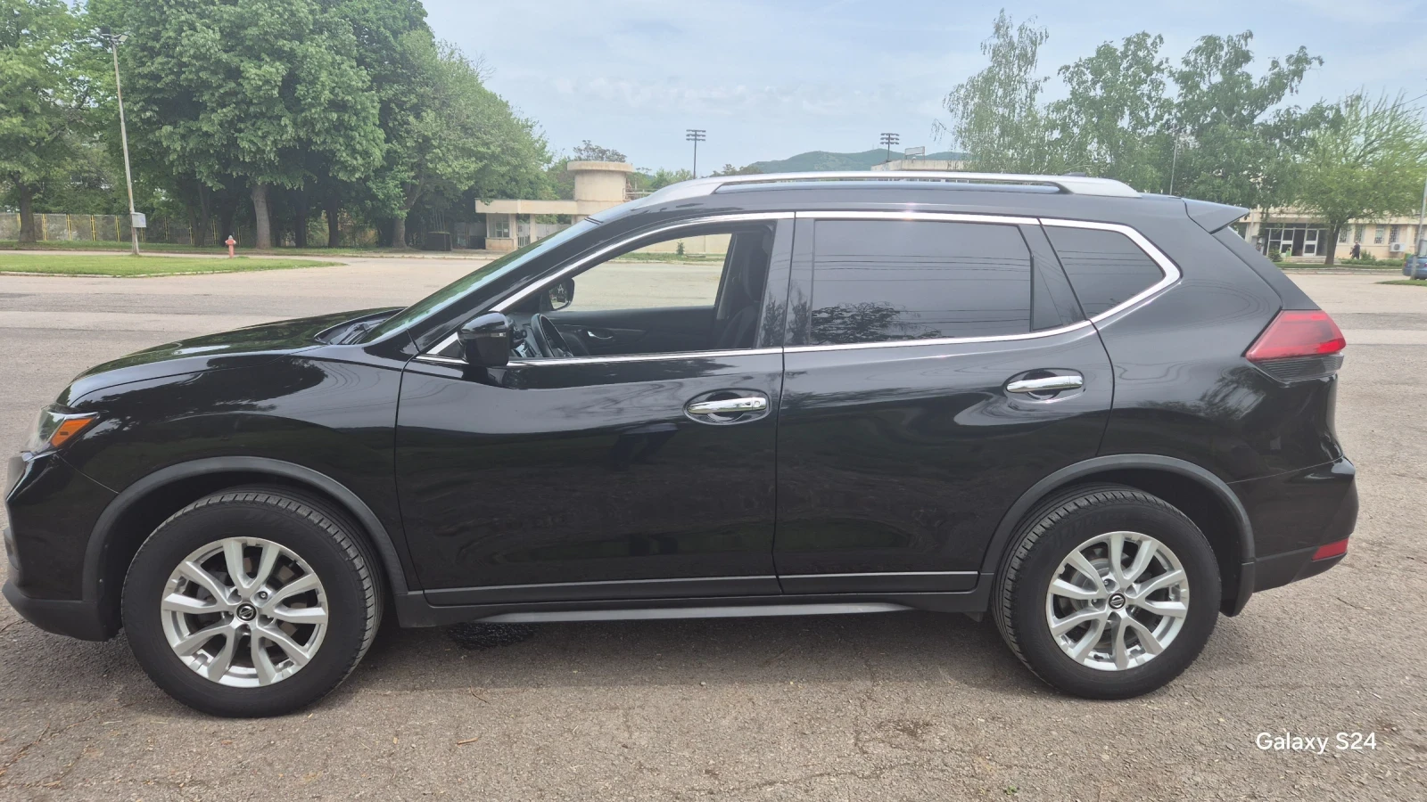 Nissan Rogue 2, 5 ������ 4?4 | Mobile.bg � ����������� 4