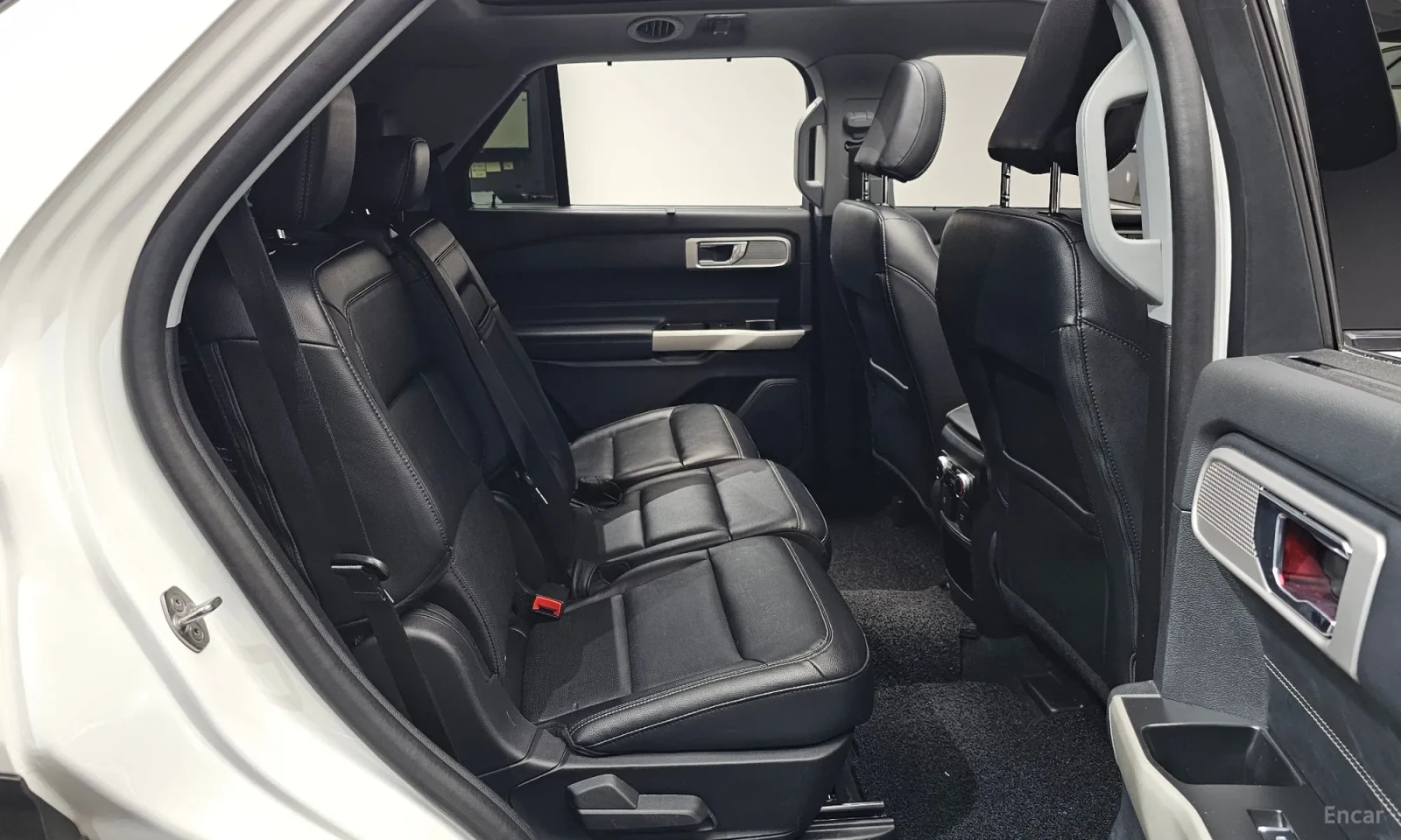 Ford Explorer 2.3 ecoboost* 38000KM!!!* FULL* , снимка 12 - Автомобили и джипове - 55102027