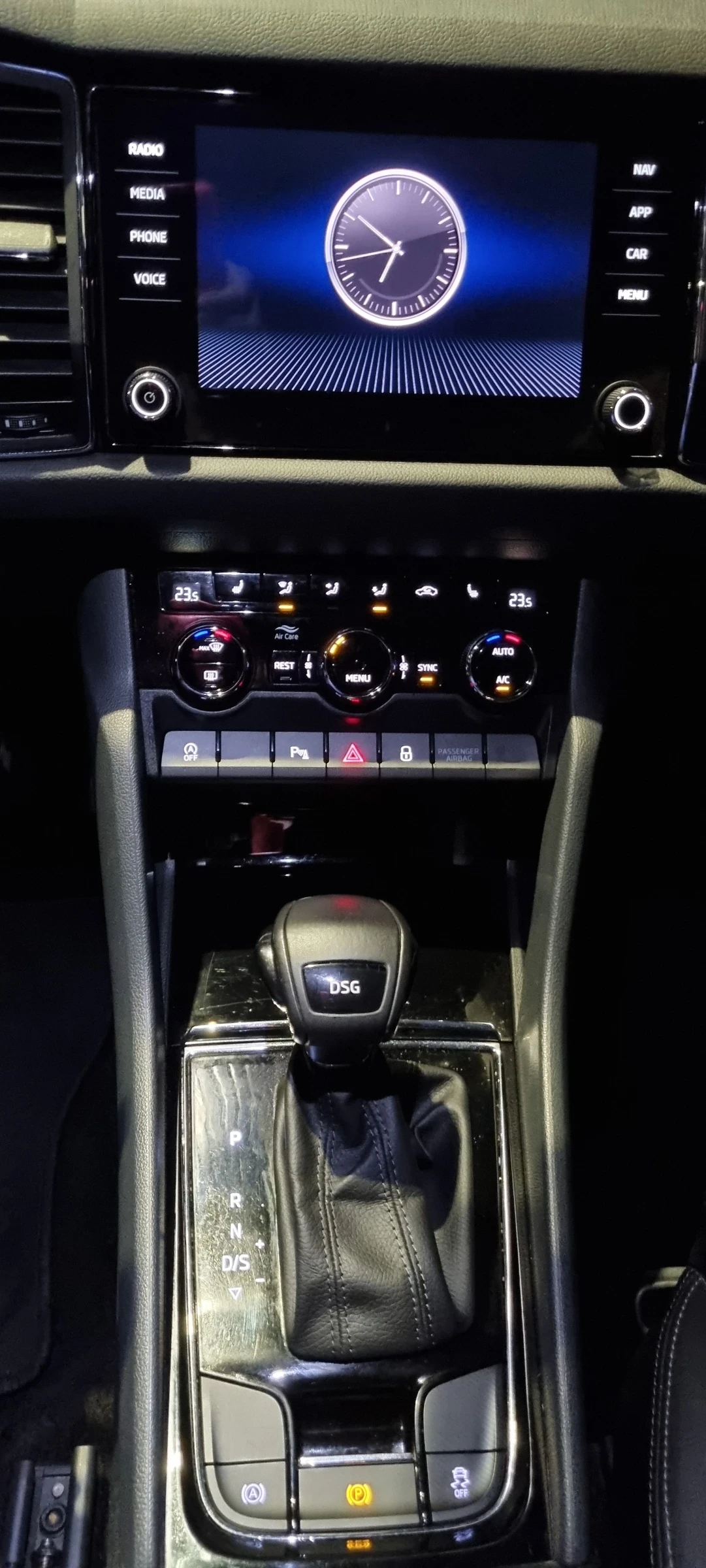 Skoda Kodiaq Skoda Kodiaq 2.0 TDI DSG/7-места/Pano/Keyless/Digi, снимка 8 - Автомобили и джипове - 55242986