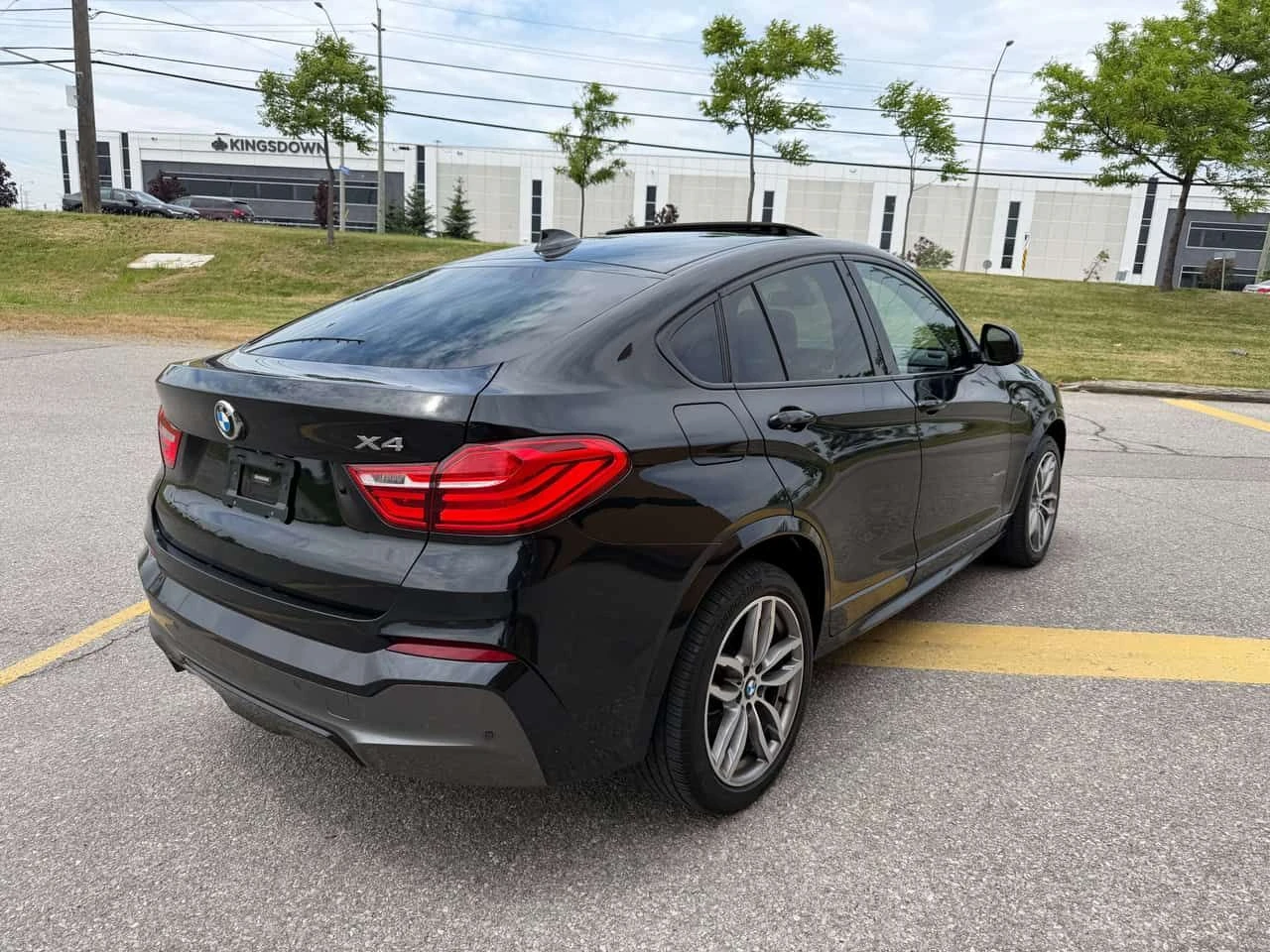 BMW X4 * xDrive M Sport Leather Navigation 4 Cyl Certifie, снимка 6 - Автомобили и джипове - 55435702