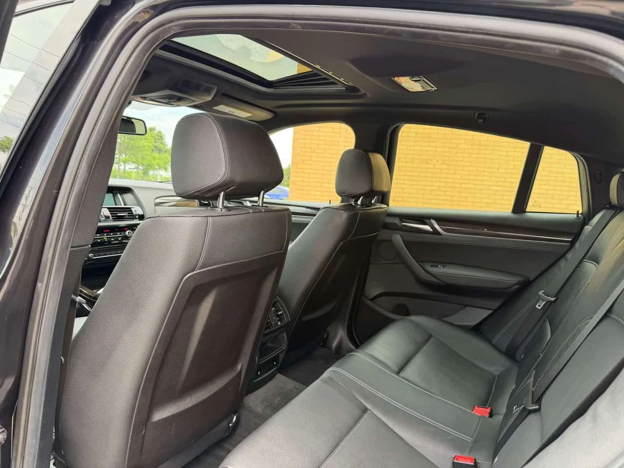 BMW X4 * xDrive M Sport Leather Navigation 4 Cyl Certifie, снимка 12 - Автомобили и джипове - 55435702