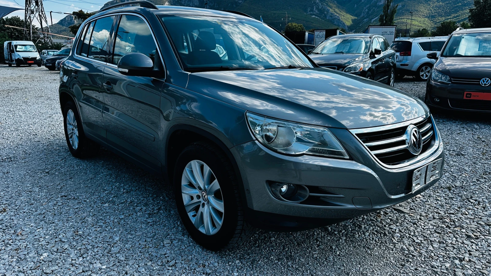 VW Tiguan 2.0tdi-4motion-Италия, снимка 3 - Автомобили и джипове - 55666043