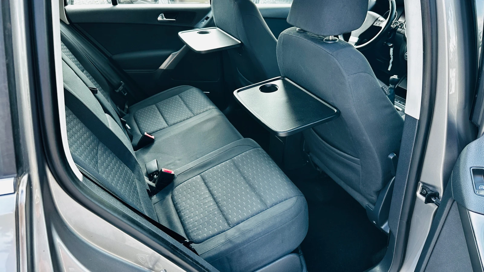 VW Tiguan 2.0tdi-4motion-Италия, снимка 9 - Автомобили и джипове - 55666043