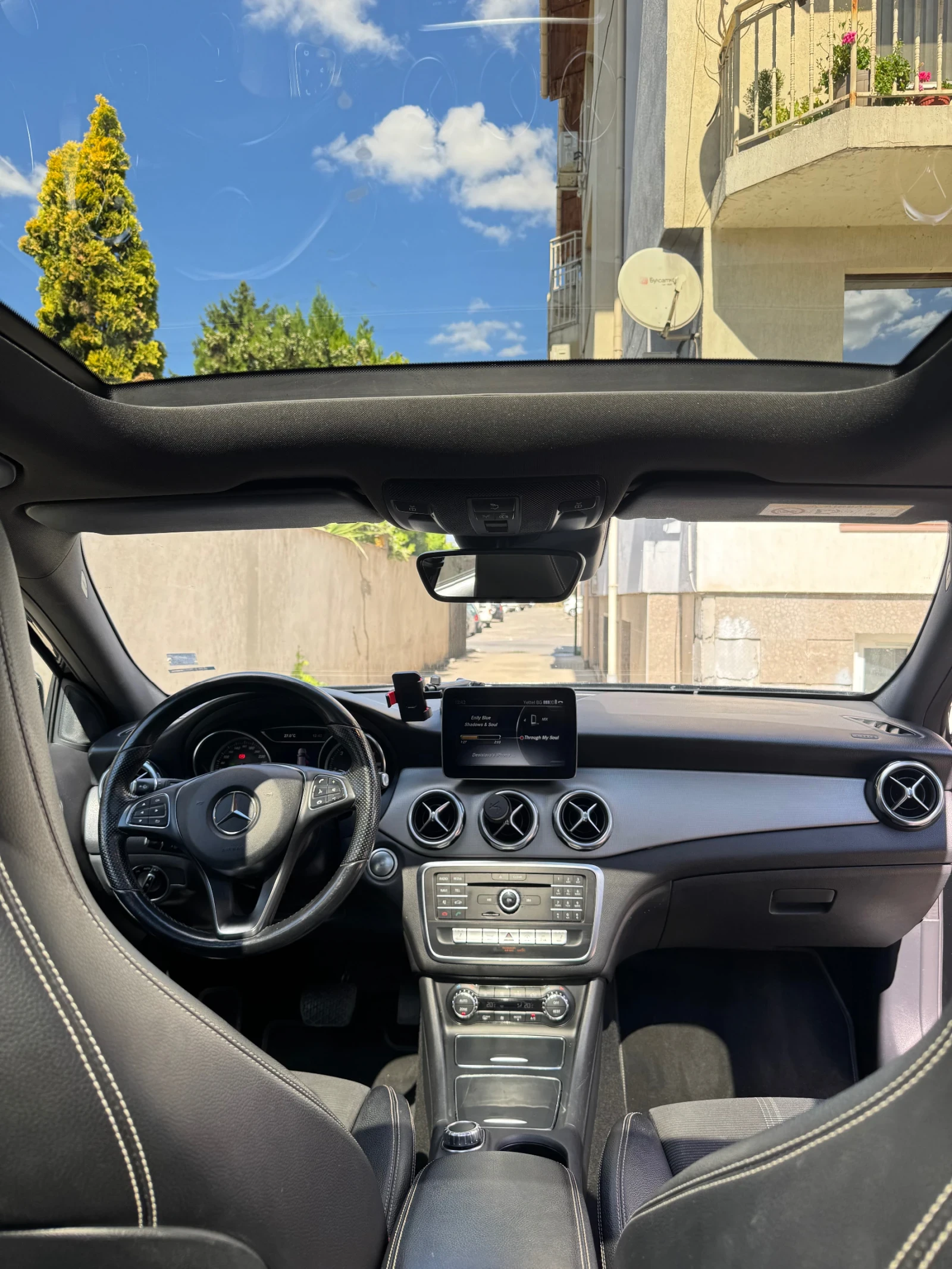 Mercedes-Benz GLA 200 Facelift | Panorama, снимка 9 - Автомобили и джипове - 56059522