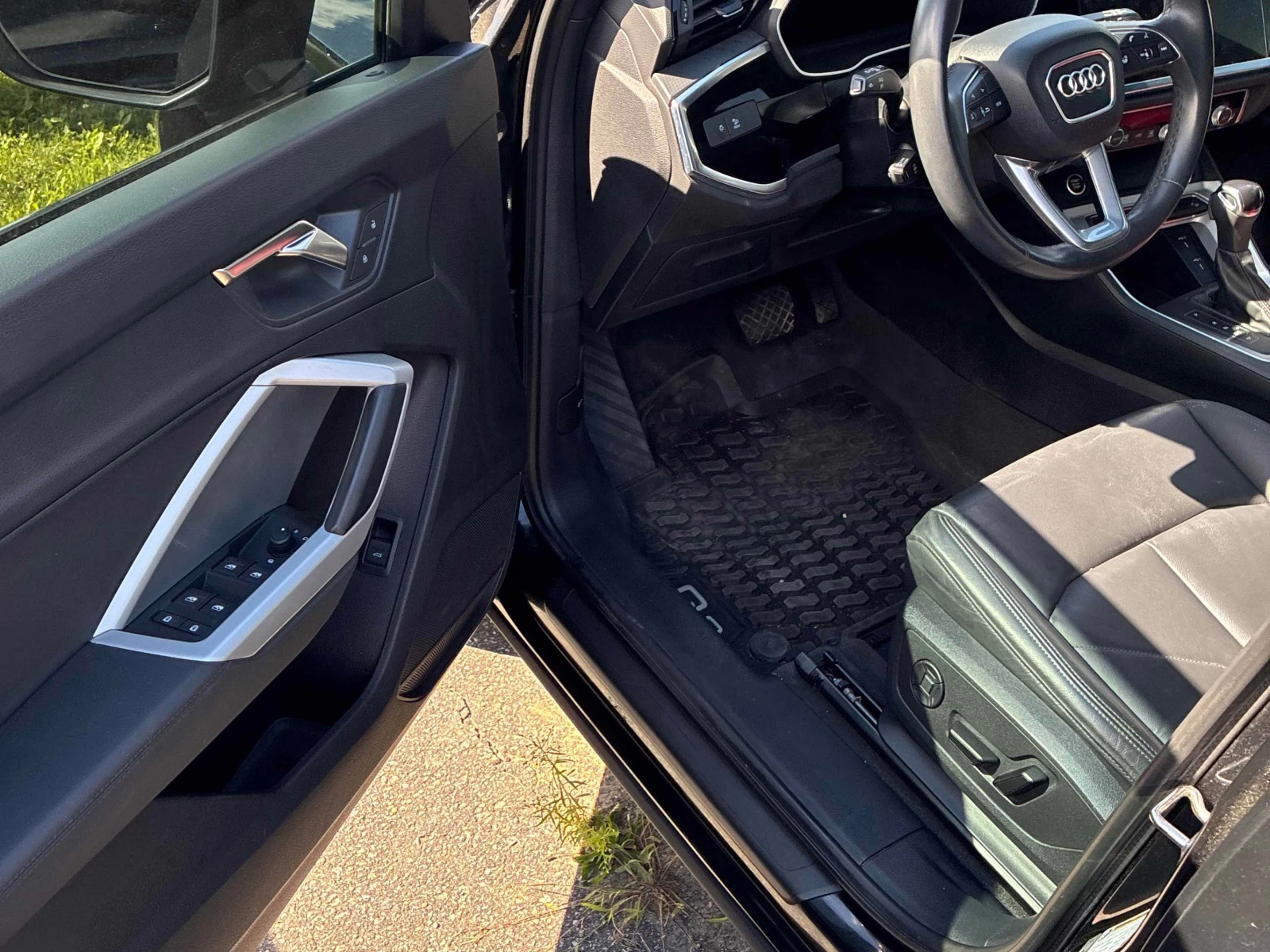 Audi Q3 * Komfort * CARFAX * ��� ������������ ������ | Mobile.bg � ����������� 5