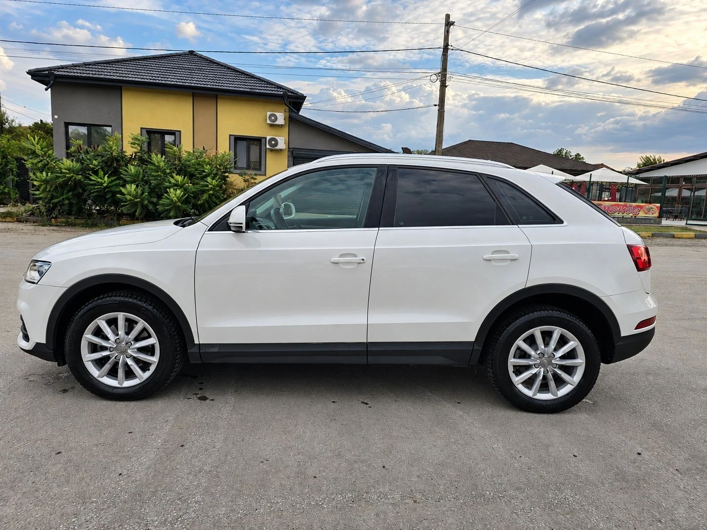 Audi Q3 2.0TDI 150к.с Quattro Facelift , снимка 7 - Автомобили и джипове - 56201743