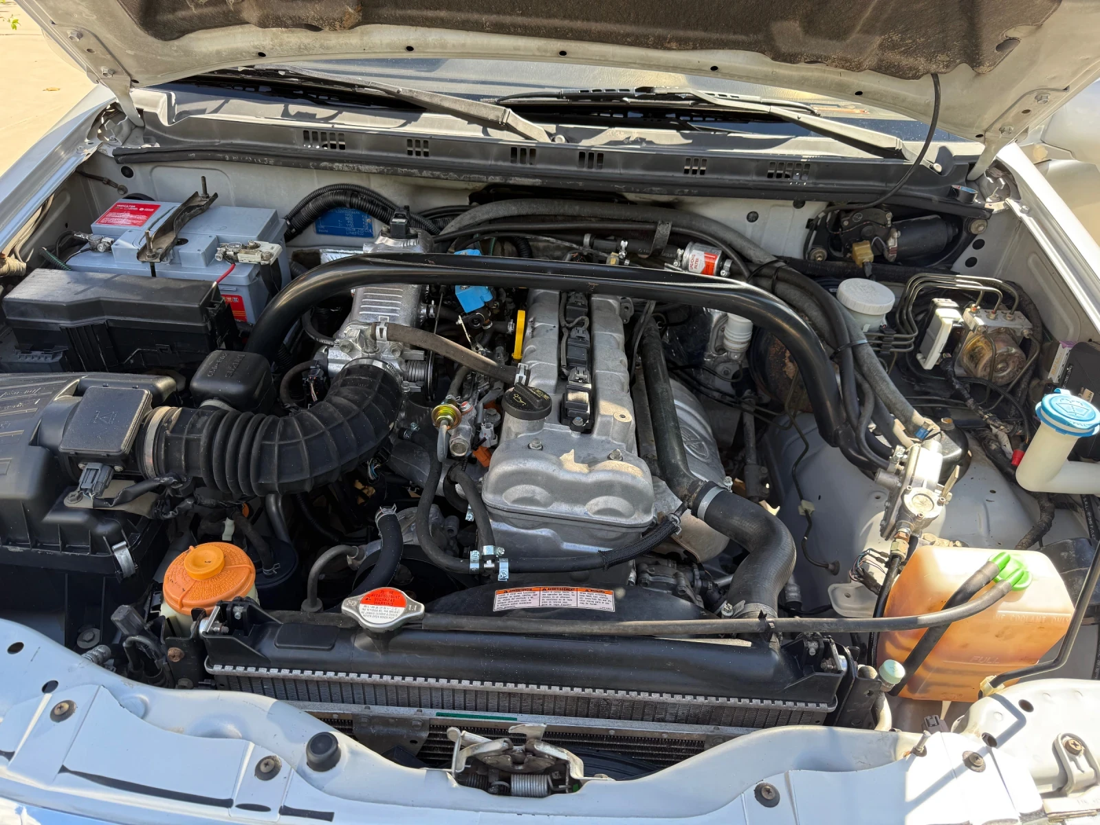 Suzuki Grand vitara 2.0i* ГАЗ* Facelift* , снимка 16 - Автомобили и джипове - 56210997