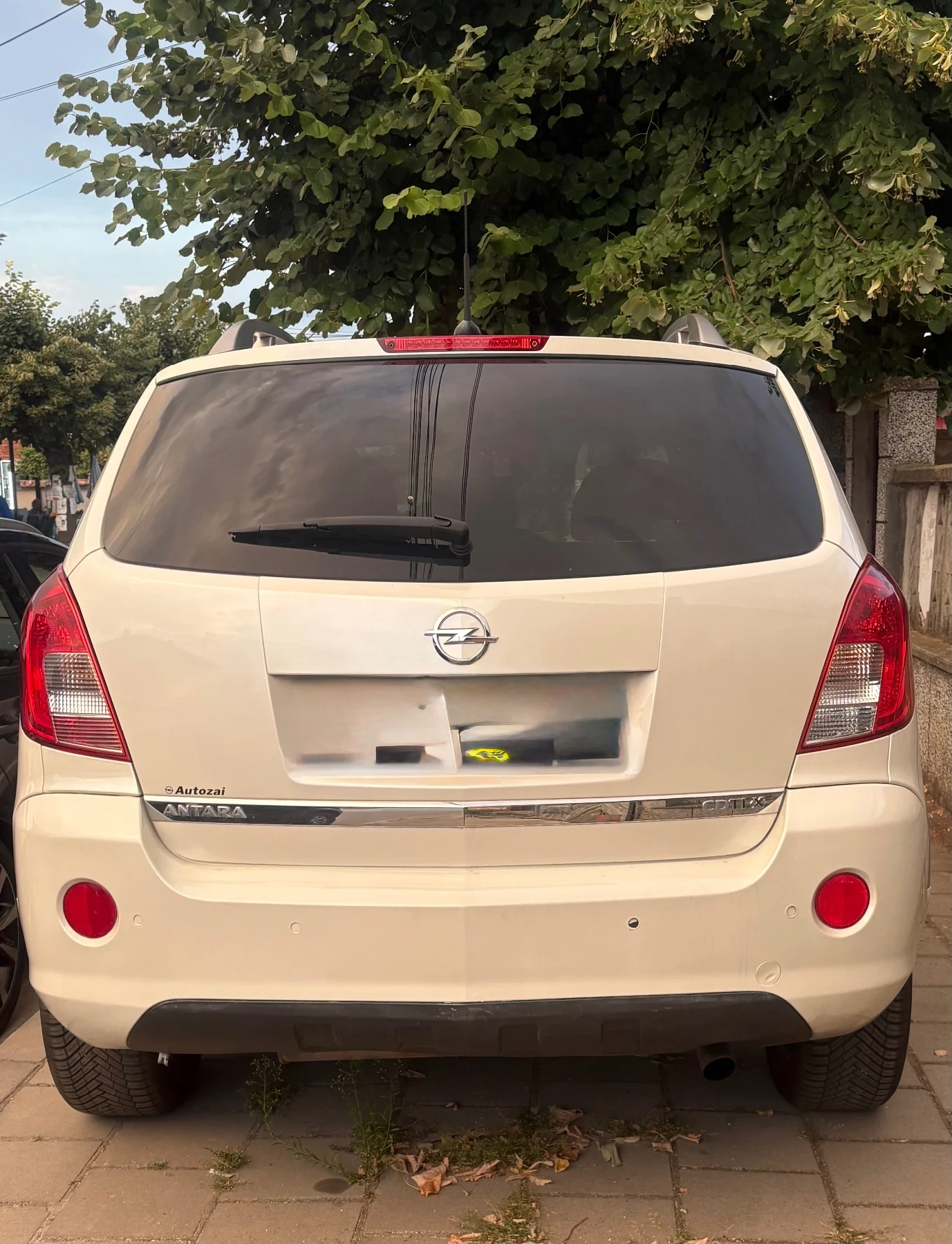 Opel Antara, снимка 6 - Автомобили и джипове - 56346811