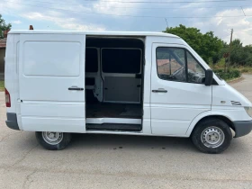     Mercedes-Benz Sprinter 208
