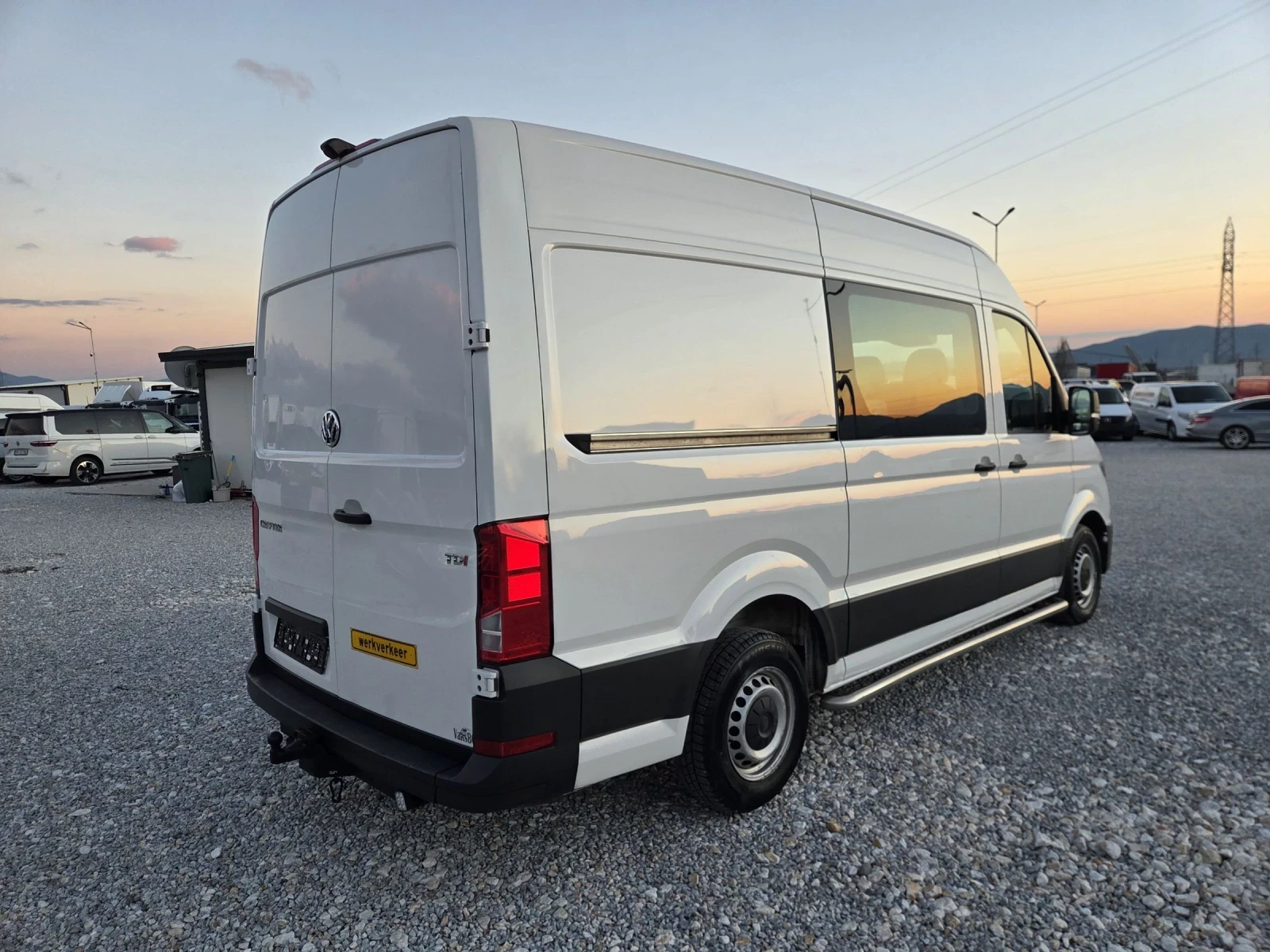 VW Crafter 2.0 TDI, Товаропътник, Климатик, Нави, ЕВРО 6 - изображение 5