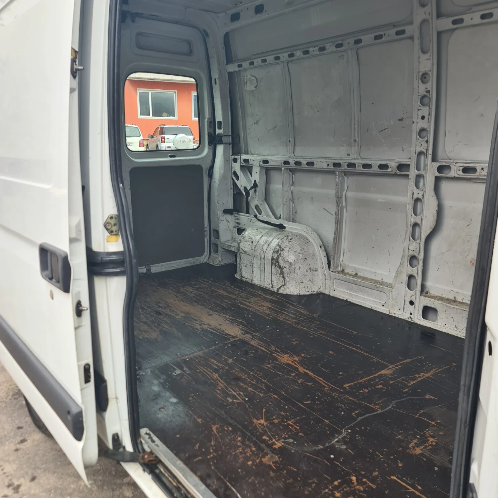 Renault Master 2.5 dCi 120 �.�. ����� ���� | Mobile.bg � ����������� 8