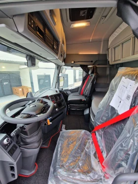 Renault T HIGH 480* РЕТАРДЕР* ЧИСТО НОВ* СОБСТВЕН ЛИЗИНГ* , снимка 8