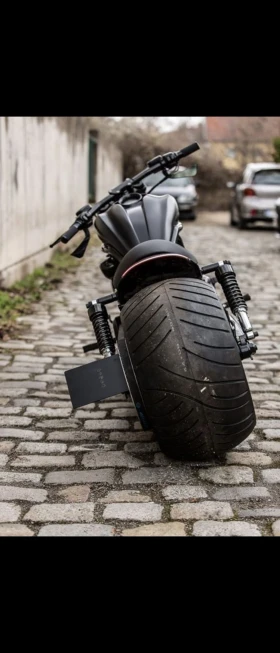 Harley-Davidson V-Rod, снимка 2