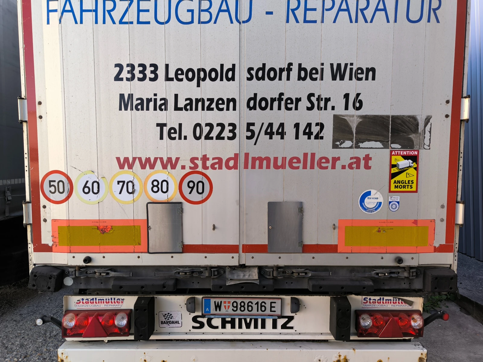  Schmitz  | Mobile.bg   2