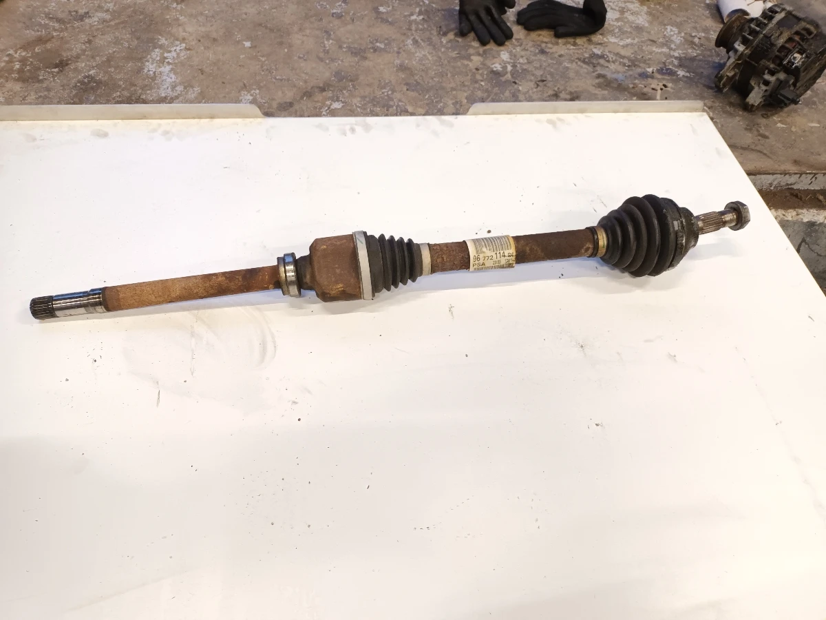    2008 1.6   | Mobile.bg   1