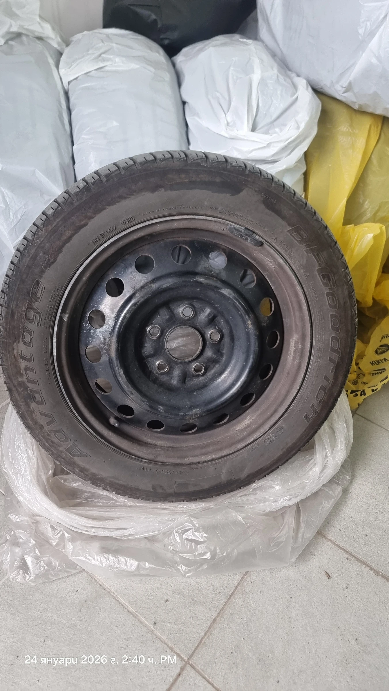 ���� � ������ 205/55R16 �� Toyota Auris | Mobile.bg � ����������� 1