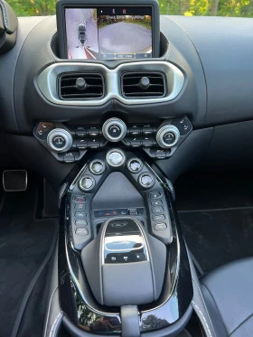 Aston Martin V8 Vantage 4.0 Roadster, снимка 15