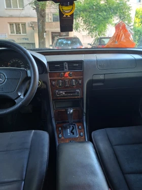 Mercedes-Benz C 250, снимка 7