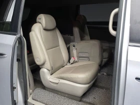 Kia Carnival 2.2 Automatic, снимка 16