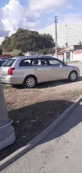 Toyota Avensis, снимка 4