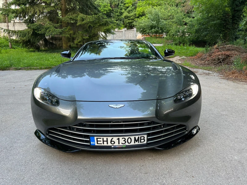 Aston martin V8 Vantage 4.0 Roadster, снимка 2 - Автомобили и джипове - 46117205